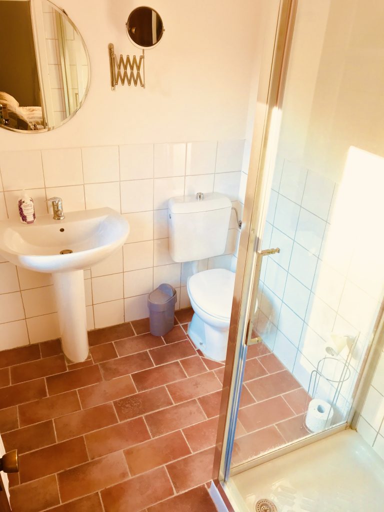 greybedroomloo