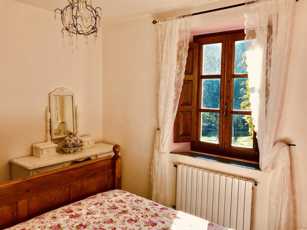 pinkbedroom